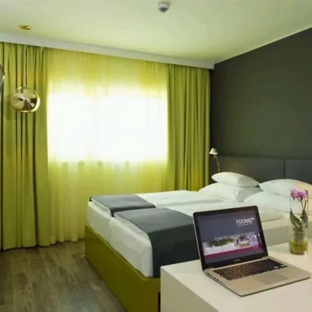 Hotel Roomz - Business Design Graz