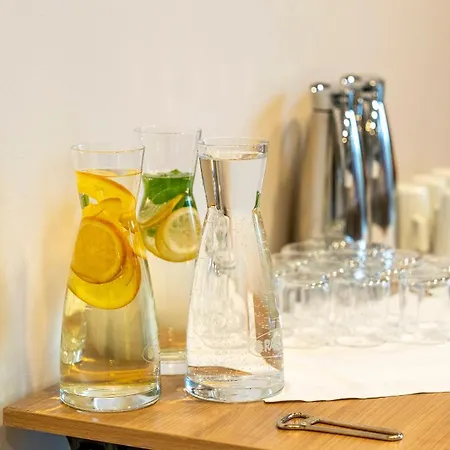 Plaza Messe Отель 3*