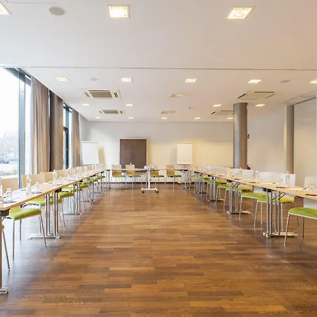 Roomz - Business Design Hotel Graz