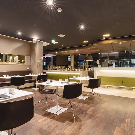 Roomz - Business Design