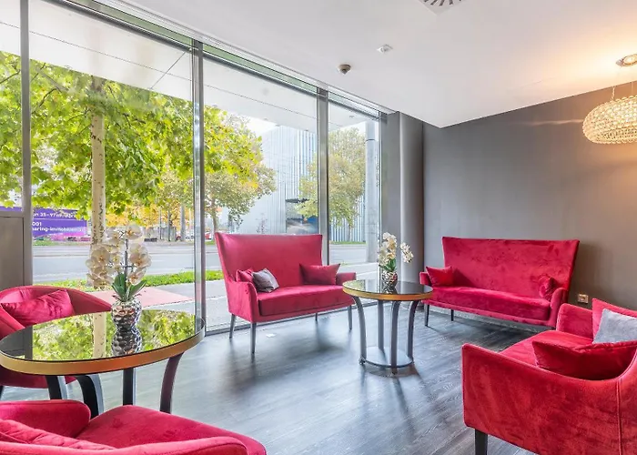 Plaza Messe Отель Грац