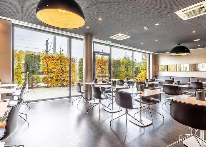 Plaza Messe 3* Грац