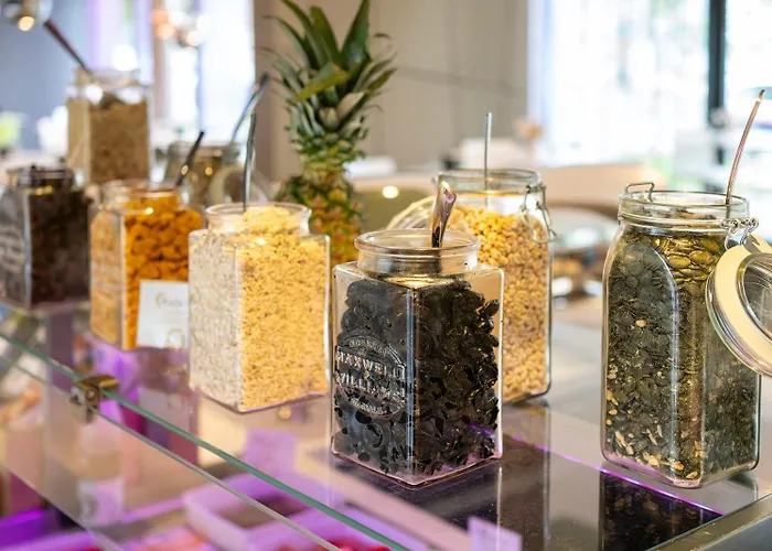 Plaza Messe 3* Грац