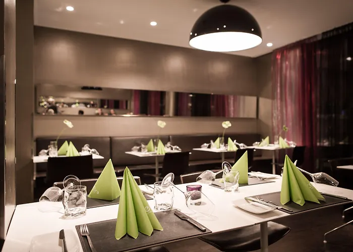 Plaza Messe 3* Грац