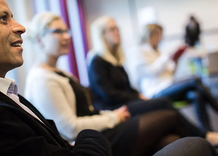 Plaza Messe 3* Грац