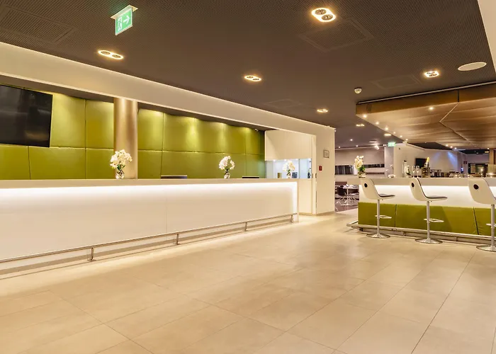 Hotel Plaza Messe 3*